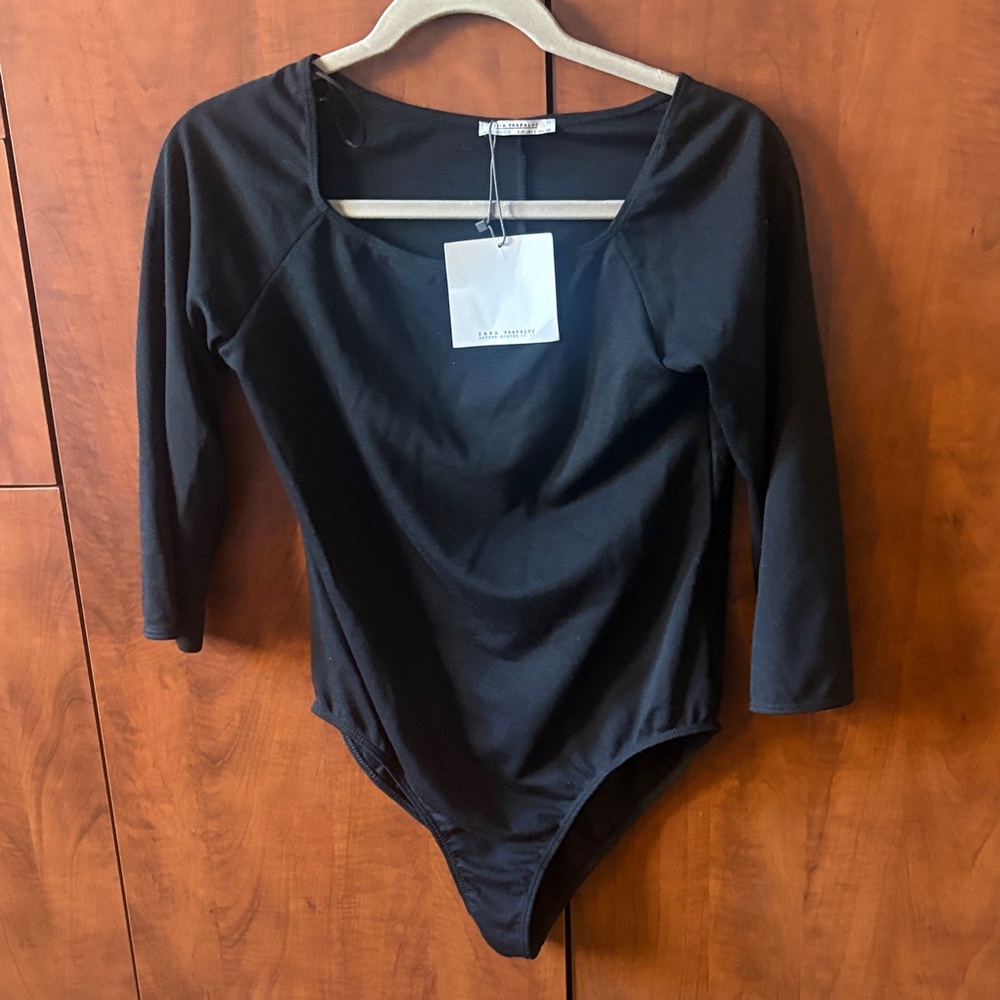 4/$20 🍂 NWT Zara Trafaluc Black Bodysuit